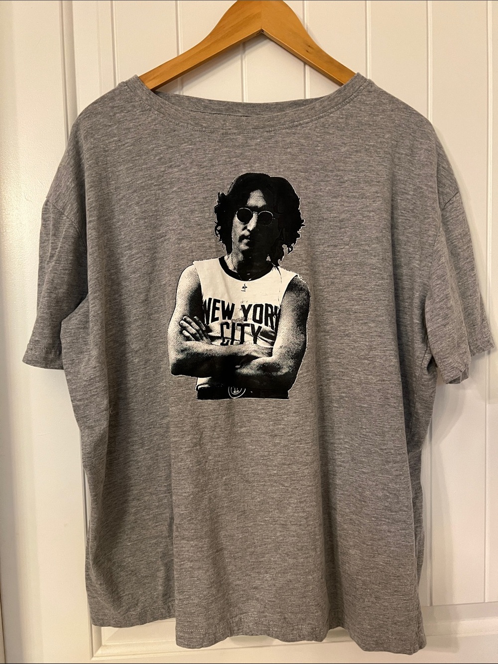 Gray New York City Graphic Tee - unisex Casual Shirt size Xlarge
